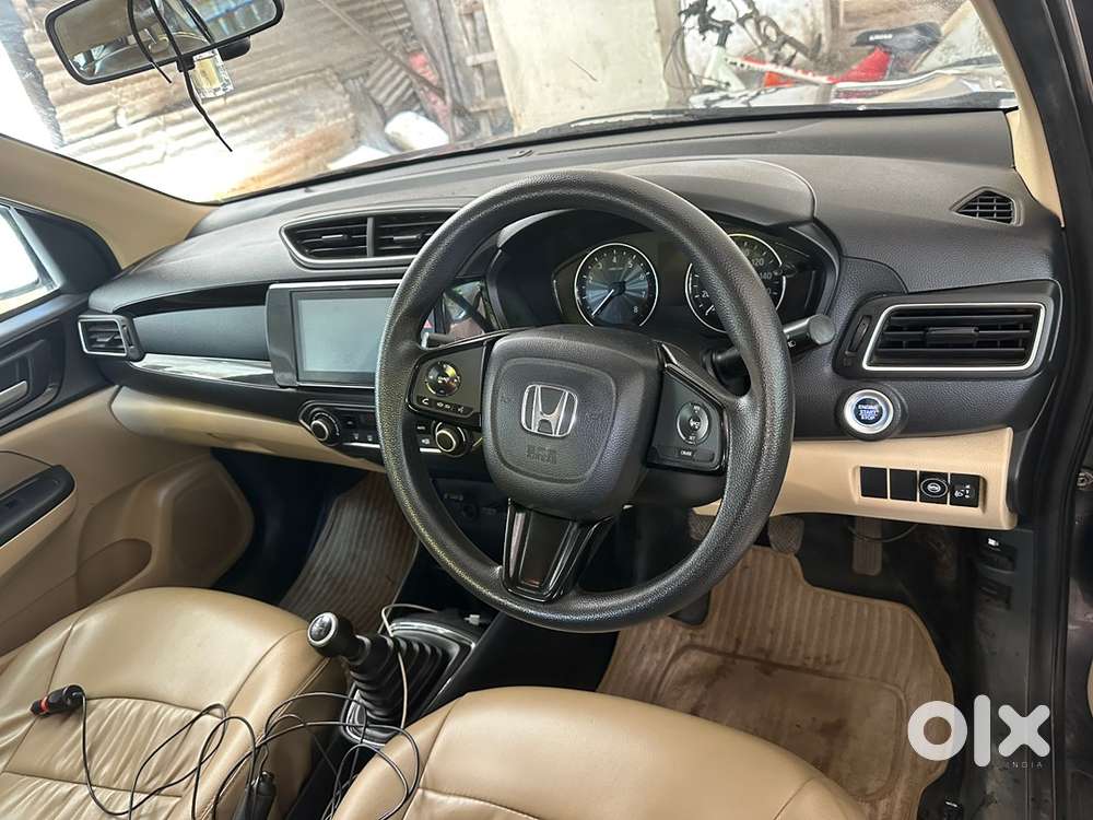 Honda Amaze Vx 2018 Top End