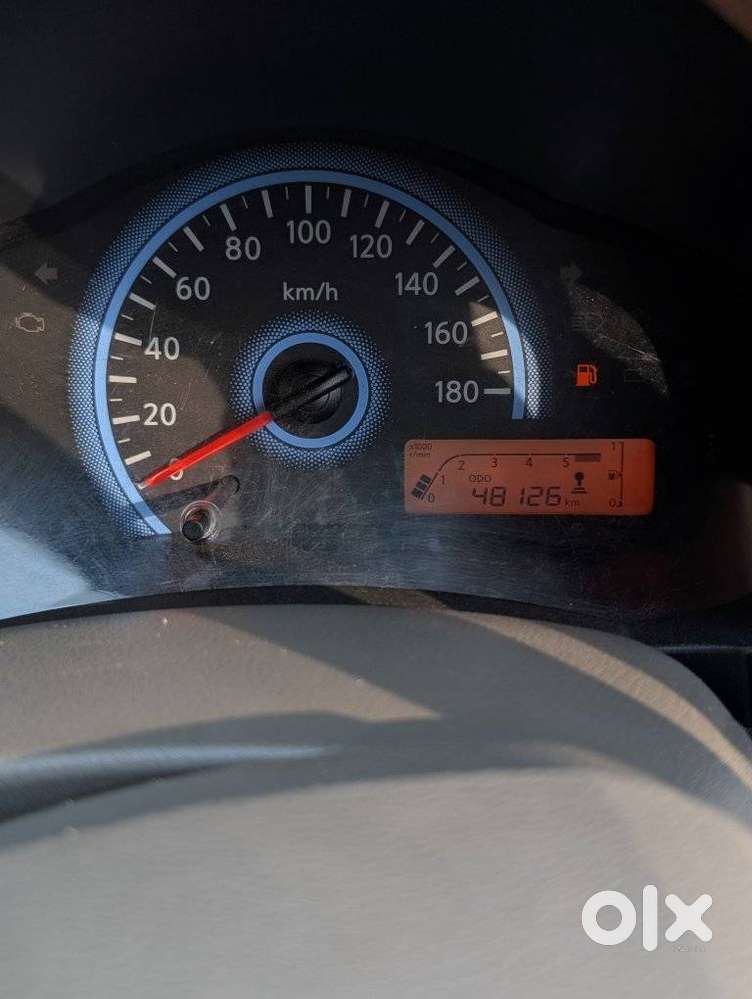 Datsun Redigo T Option, 2016, Petrol