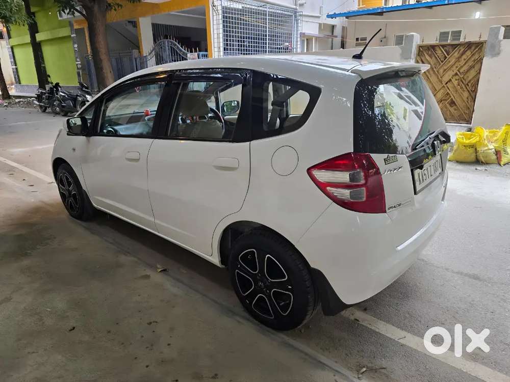 Honda Jazz Petrol I-vtec