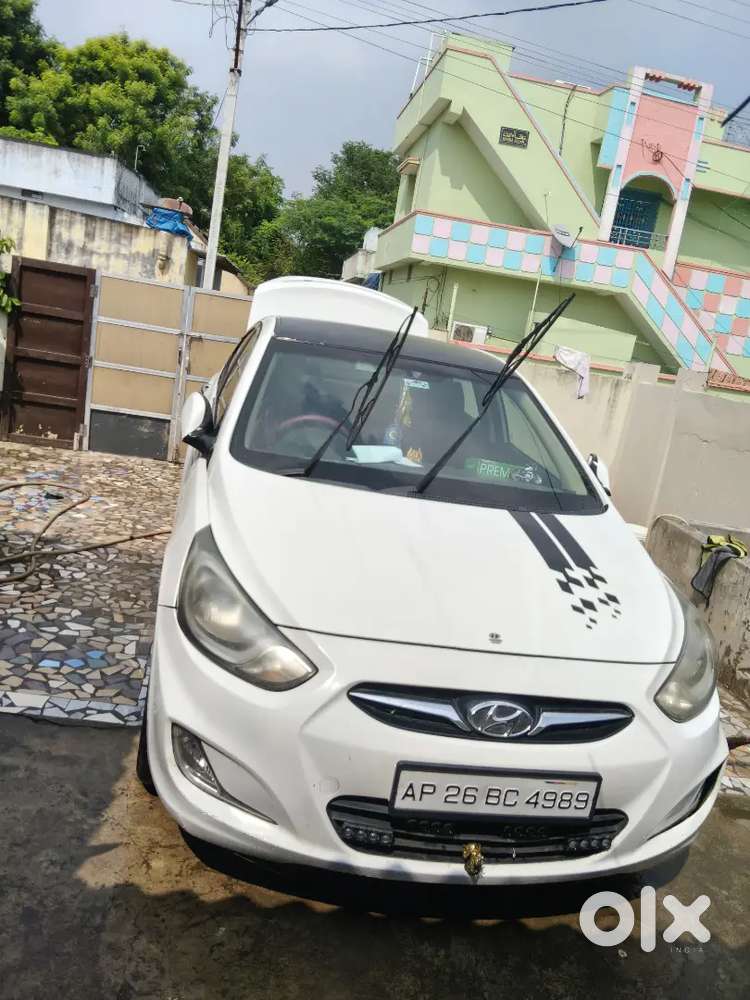 Hyundai Verna Crdi Sx 2015