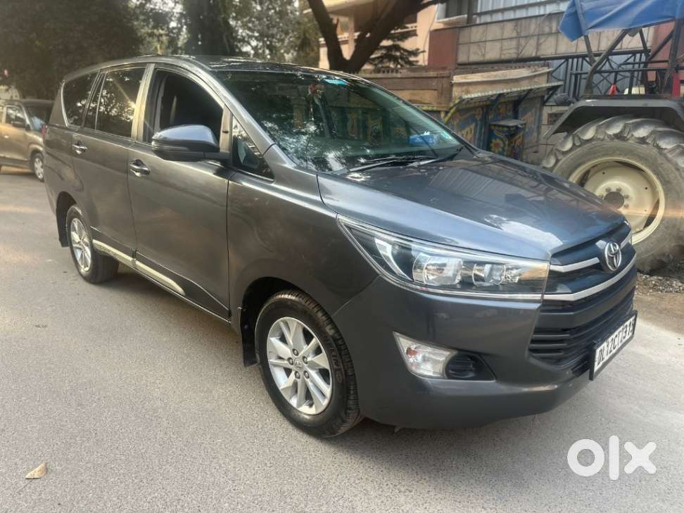 Toyota Innova Crysta