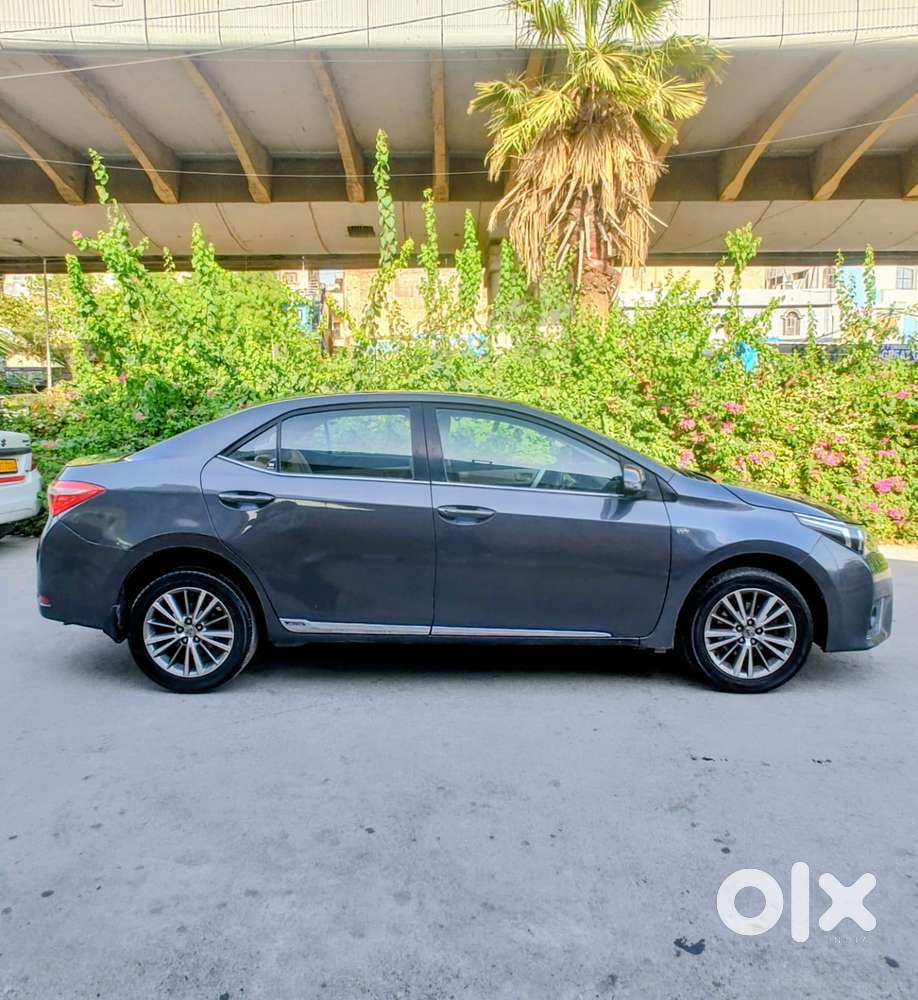 Toyota Corolla Altis 2013-2017 Vl At, 2014, Petrol