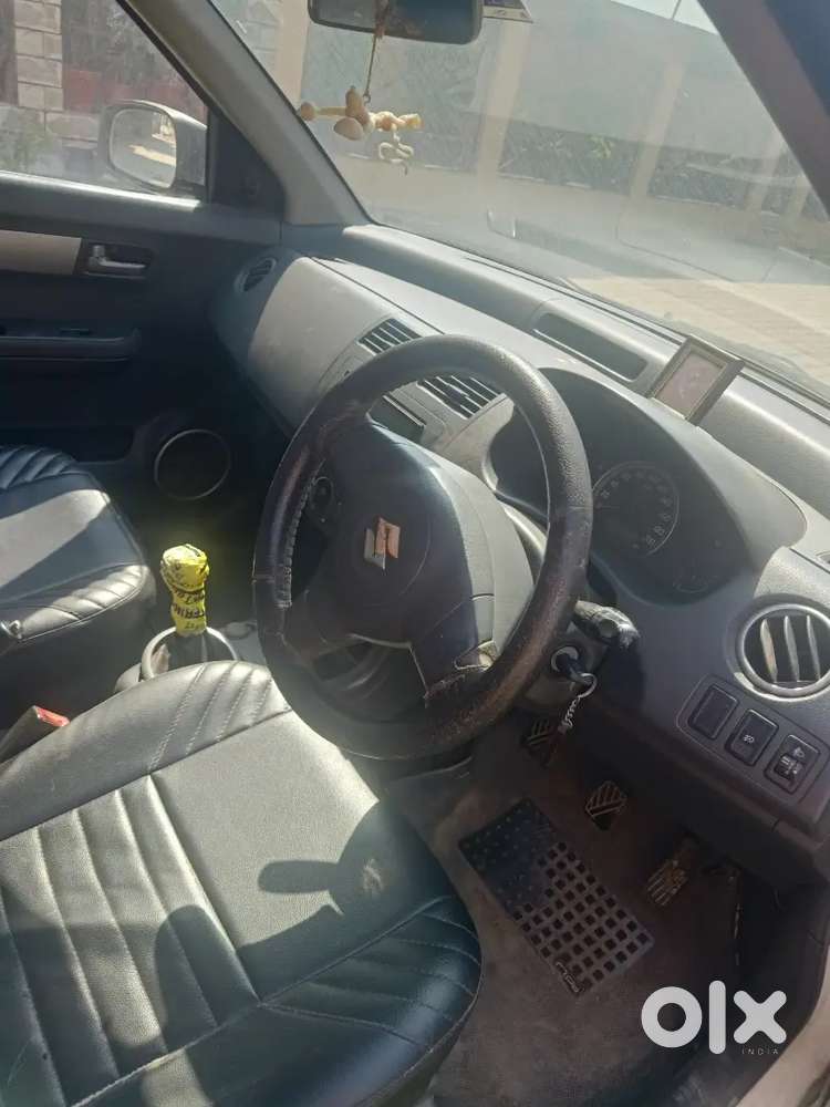 Maruti Suzuki Swift 2007 Petrol 140365 Km Driven