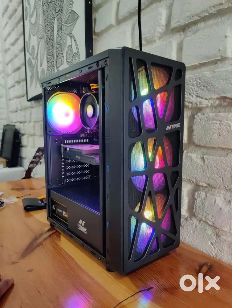 Gaming CPU Ryzen 5 2400G 8GB DDR4 RAM 240GB SSD RX Vega 11 Graphics