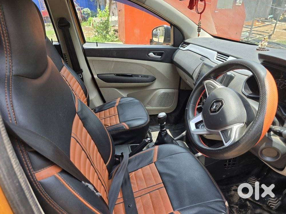 Renault Triber 1.0 Rxz Dual Tone, 2021, Petrol