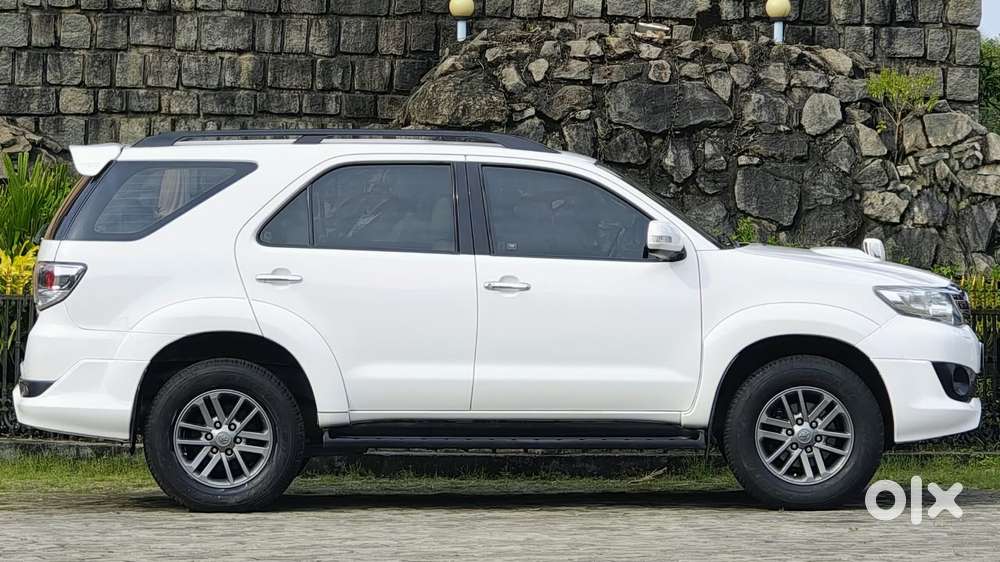 Toyota Fortuner 3.0 4x2 Automatic, 2012, Diesel