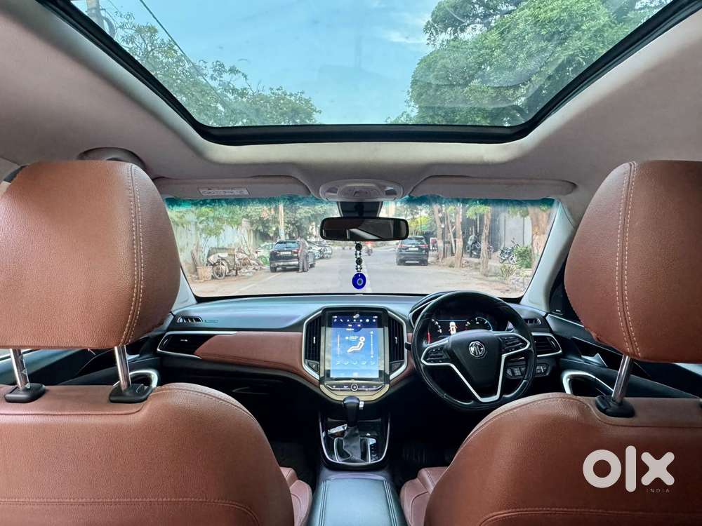 Mg Hector Plus 1.5 Sharp Turbo Cvt 6 Str, 2022, Petrol