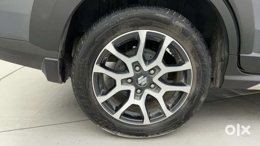 Maruti Suzuki Xl6 1.5 Alpha Plus At, 2022, Petrol