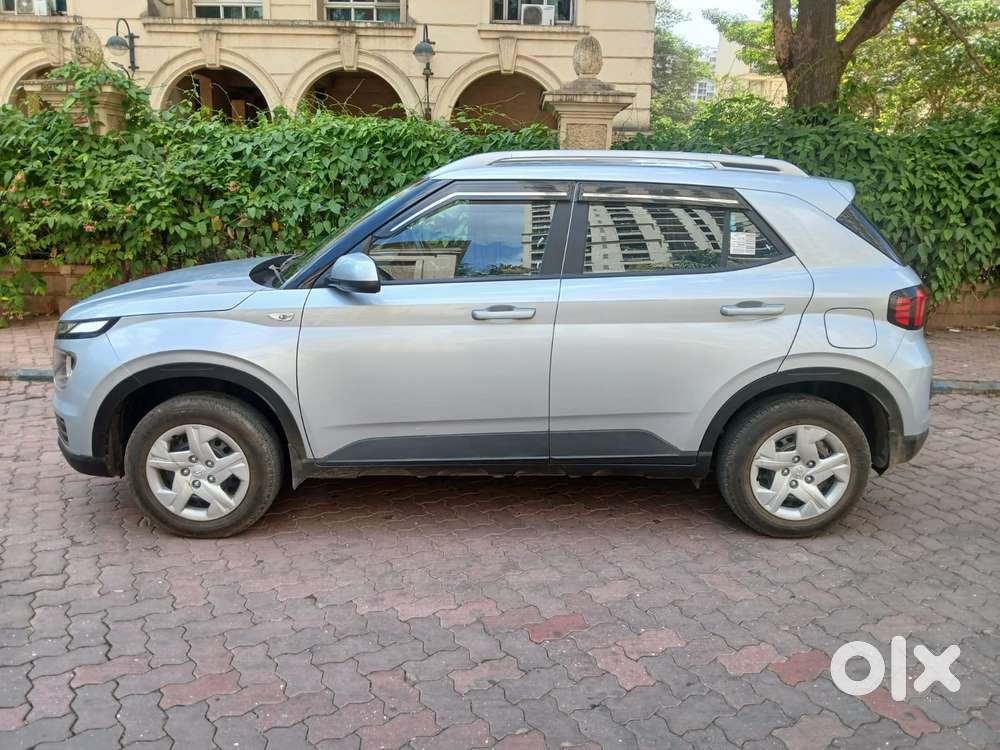 Hyundai Venue S 1.2 Petrol, 2022, Petrol