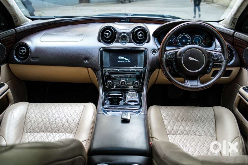 Jaguar Xj L 2.0 Petrol, 2017, Petrol