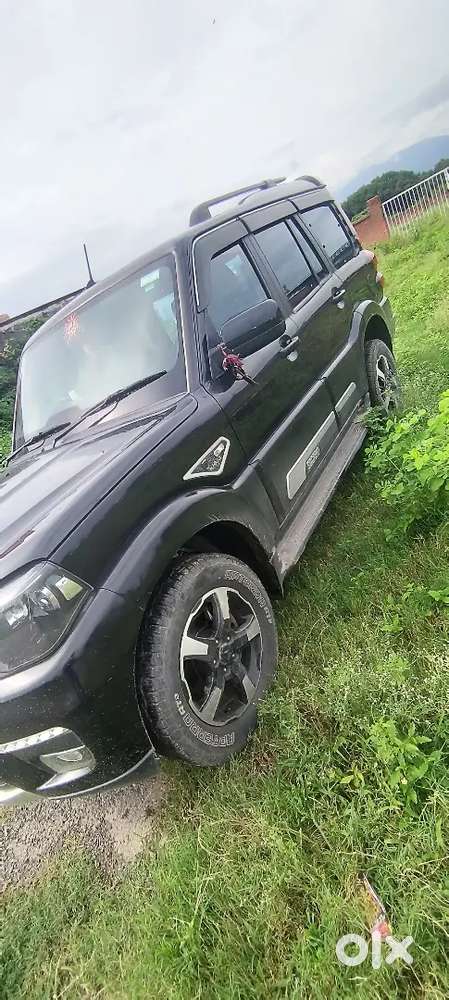 Mahindra Scorpio Classic S11 2022