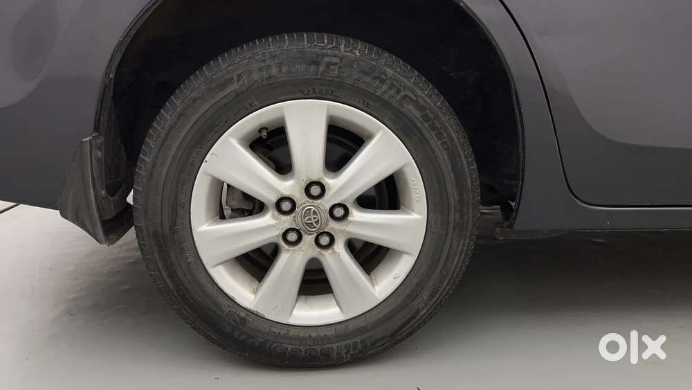 Toyota Corolla Altis 2013-2017 G At, 2015, Petrol