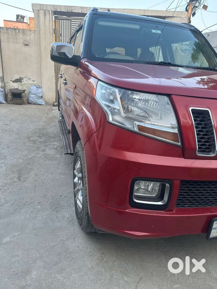 Mahindra Tuv 300 2017 Diesel Well Maintained