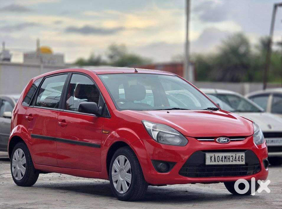 Ford Figo, 2010, Petrol