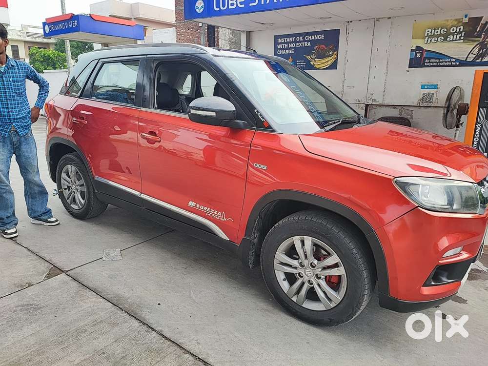 2016 Model Brezza Zdi+ Dual Tone Top Model.