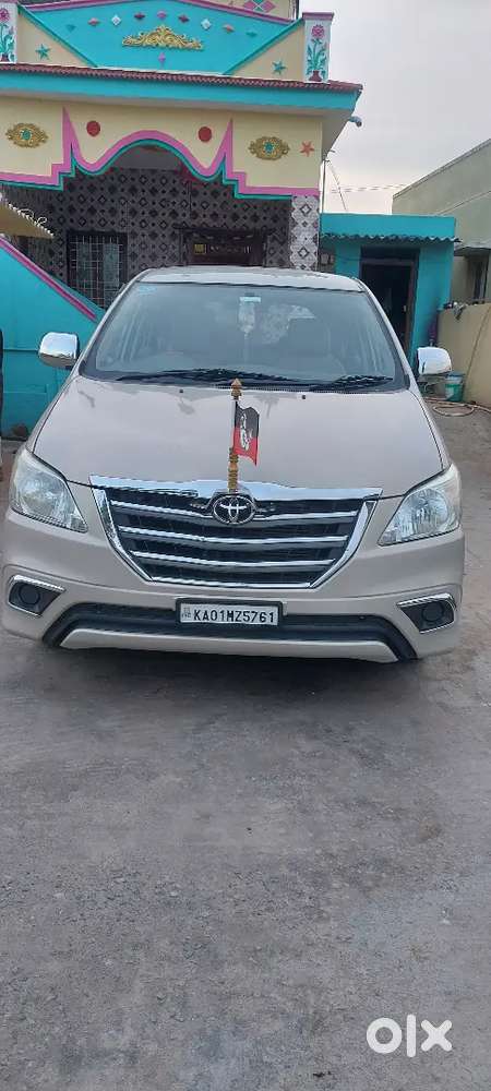 Toyota Innova 2014 Diesel Well Maintained