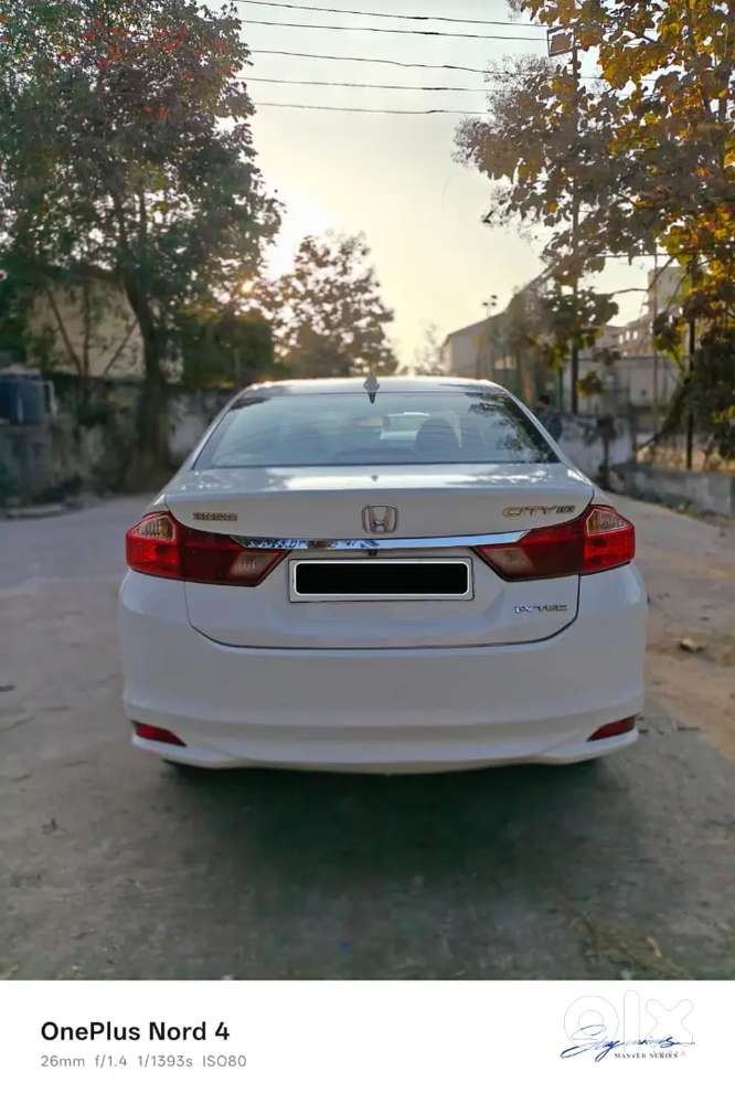 Price Not Negotiable Honda City Automatic Top Model With Sunroof