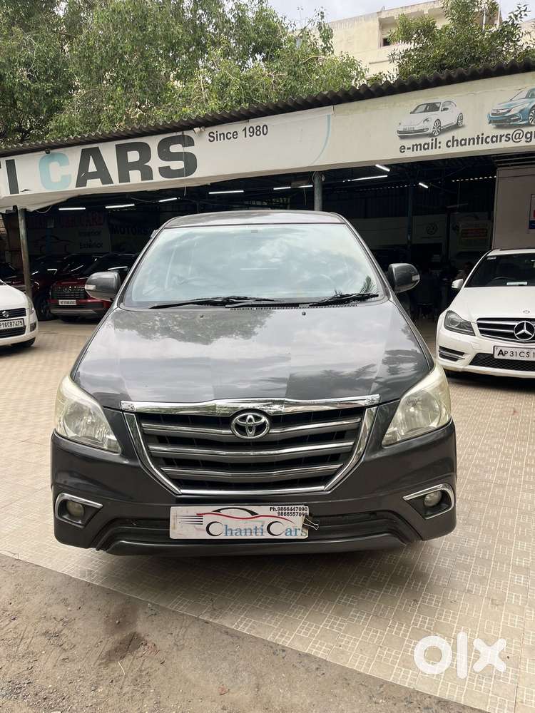 Toyota Innova 2.5 Zx Diesel 7 Seater Bsiii, 2015, Diesel