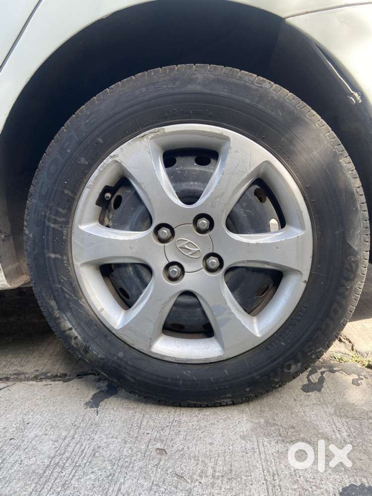 Hyundai Fluidic Verna 2012 Petrol Well Maintained