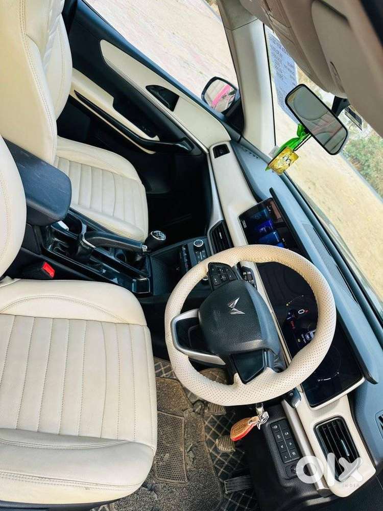 Mahindra Xuv700 2.2 Ax 5 Diesel Mt 7 Str, 2022, Diesel