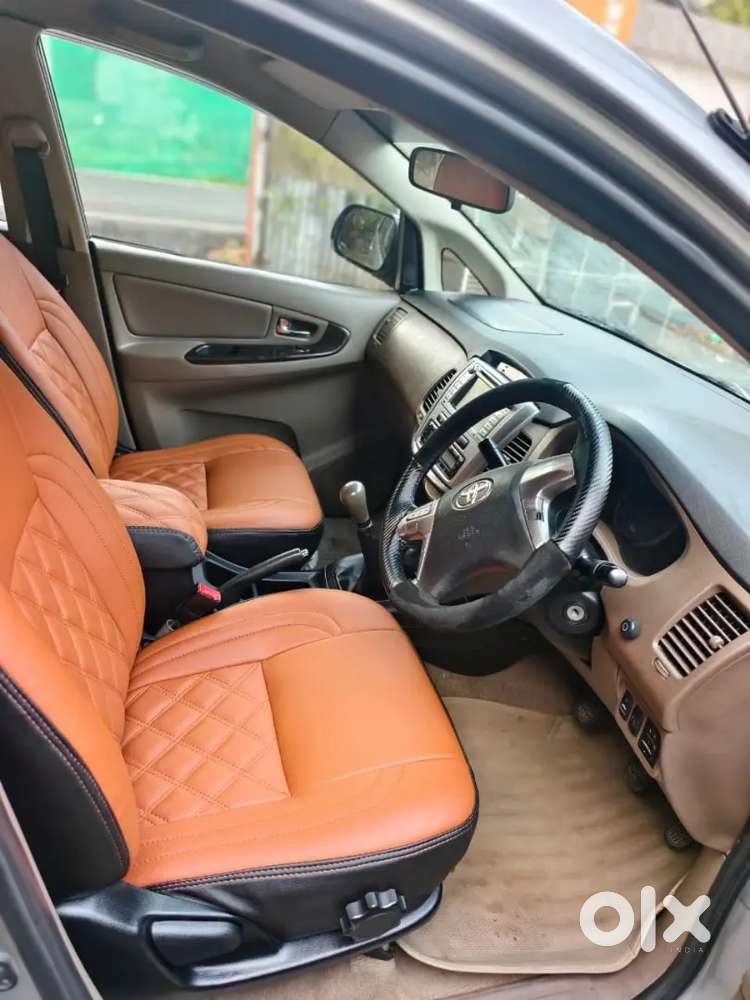 Toyota Innova 2015 Diesel Well Maintained
