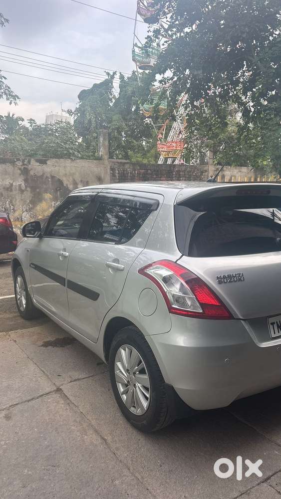 Maruti Suzuki Swift Zdi Plus, 2016, Diesel