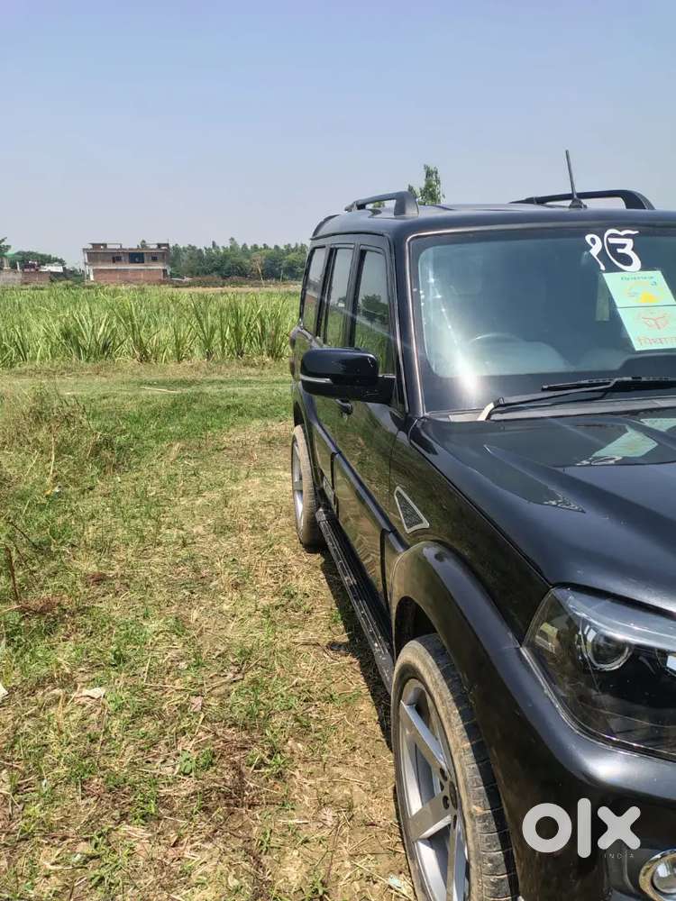 Mahindra Scorpio Classic 2021