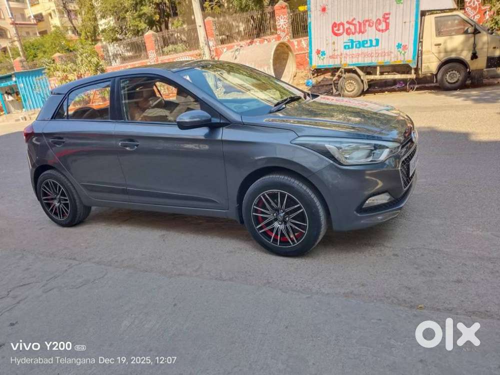Hyundai I20 Sportz 1.2 Bs-iv, 2017, Petrol