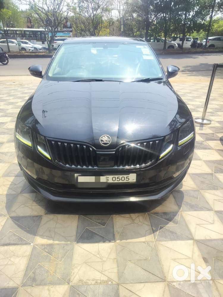 Skoda Octavia Facelift Essence, 2019, Petrol