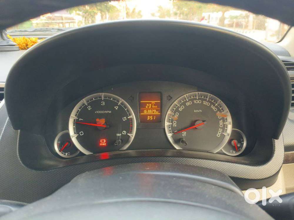 Maruti Suzuki Swift Dzire Vdi (o), 2016, Diesel