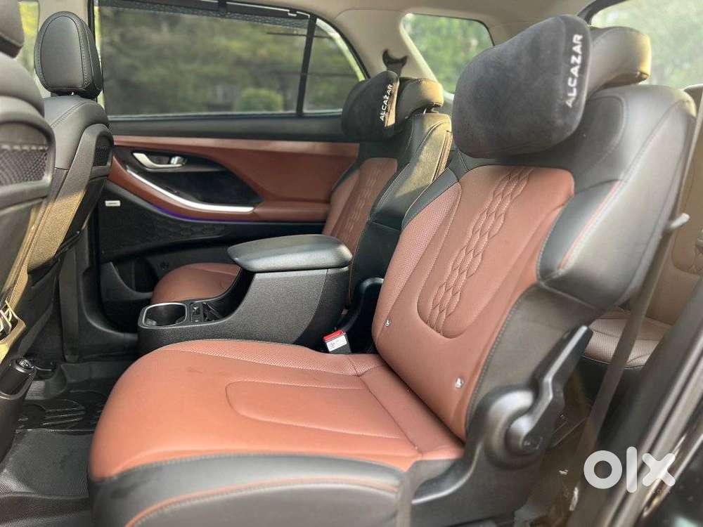 Hyundai Alcazar 1.5 Signature Diesel Mt 6 Str, 2023, Diesel