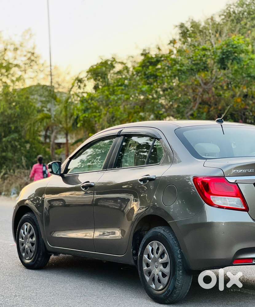 Maruti Suzuki Swift Dzire Vxi(o) Mt, 2022, Petrol