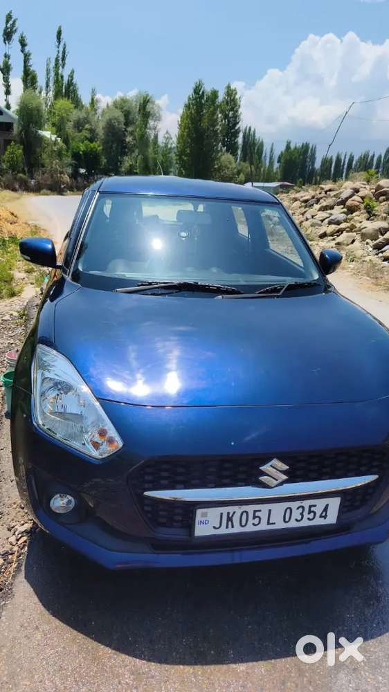 Maruti Suzuki Swift 2022 Vxi Automatic