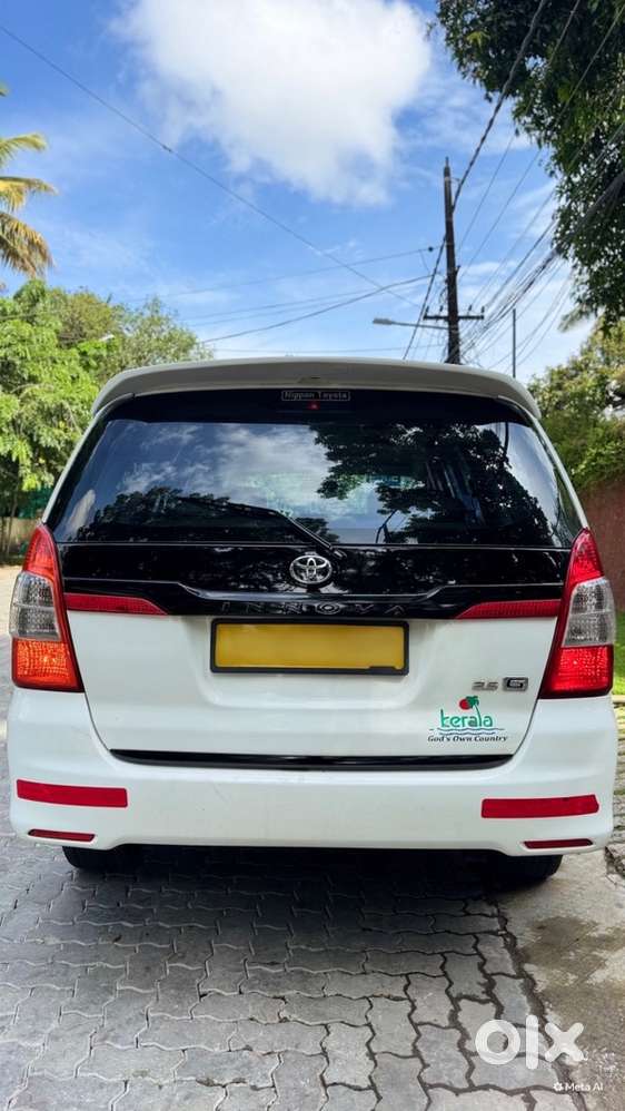 Toyota Innova Diesel 2012