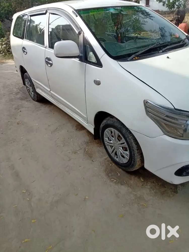 Toyota Innova 2016 Diesel 190000 Km Driven
