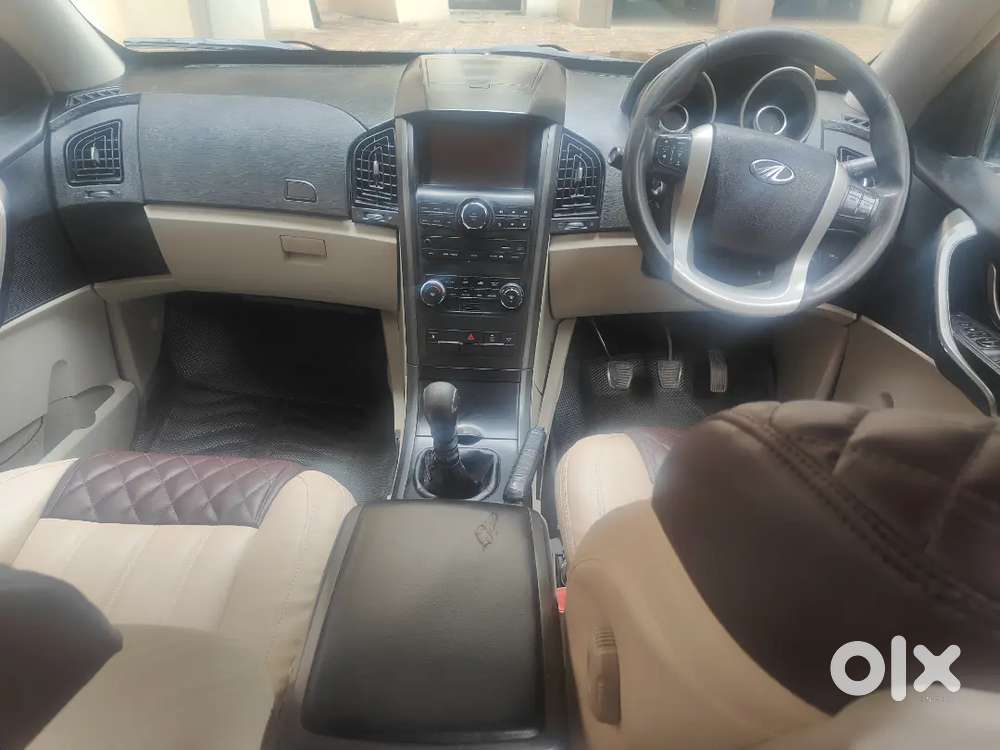 Excellent Condition Mahindra Xuv500 2016 Model Single Owner