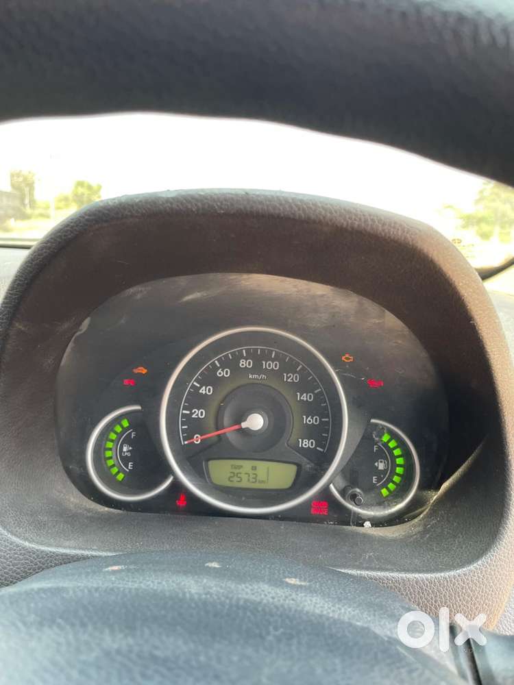 Hyundai Eon 2015 Model