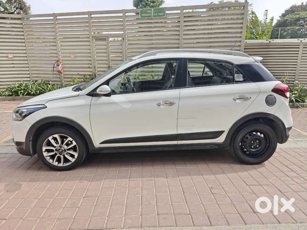 Single-owner I20 Active Top Spec (sx, 6 Airbags) 90k Km Greatshape
