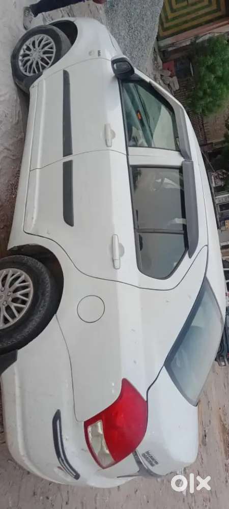 Maruti Suzuki Swift Dzire 2010 Diesel 86000 Km Driven