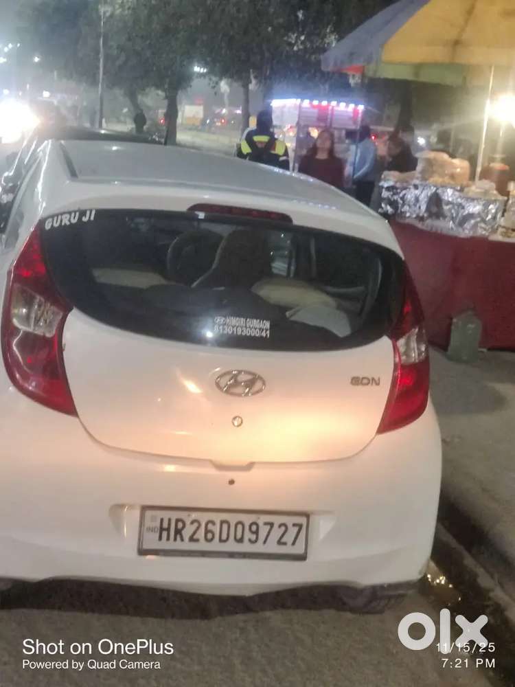 Hyundai Eon 2018 Company Fitted Cng Spinny Wale Phone Nahi Kare