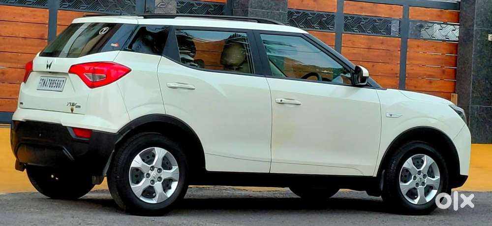 Mahindra Xuv300 W6, 2023, Petrol