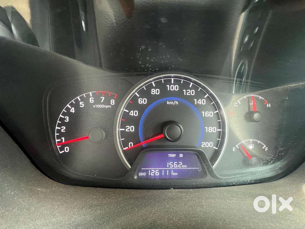 Hyundai Grand I10 2016 Petrol Well Maintained