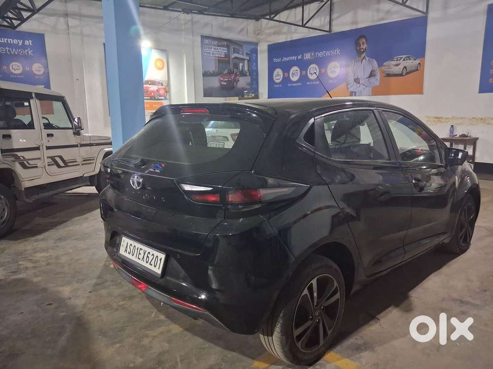 Tata Altroz 1.2 Xz Plus Dark Edition, 2022, Petrol