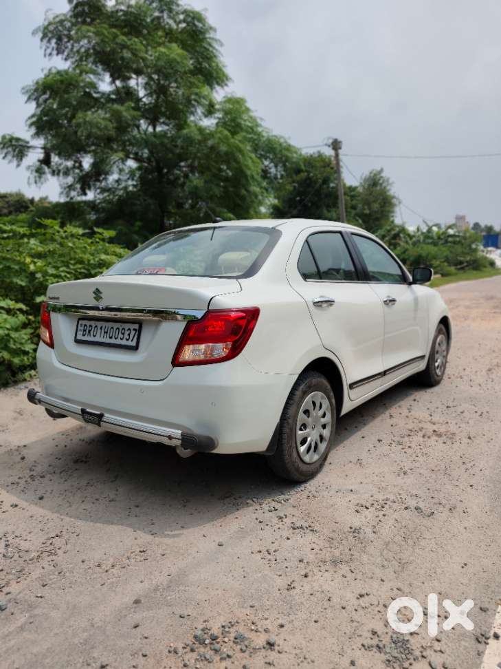 Maruti Suzuki Dzire 1.2 Vxi Cng, 2024, Cng & Hybrids