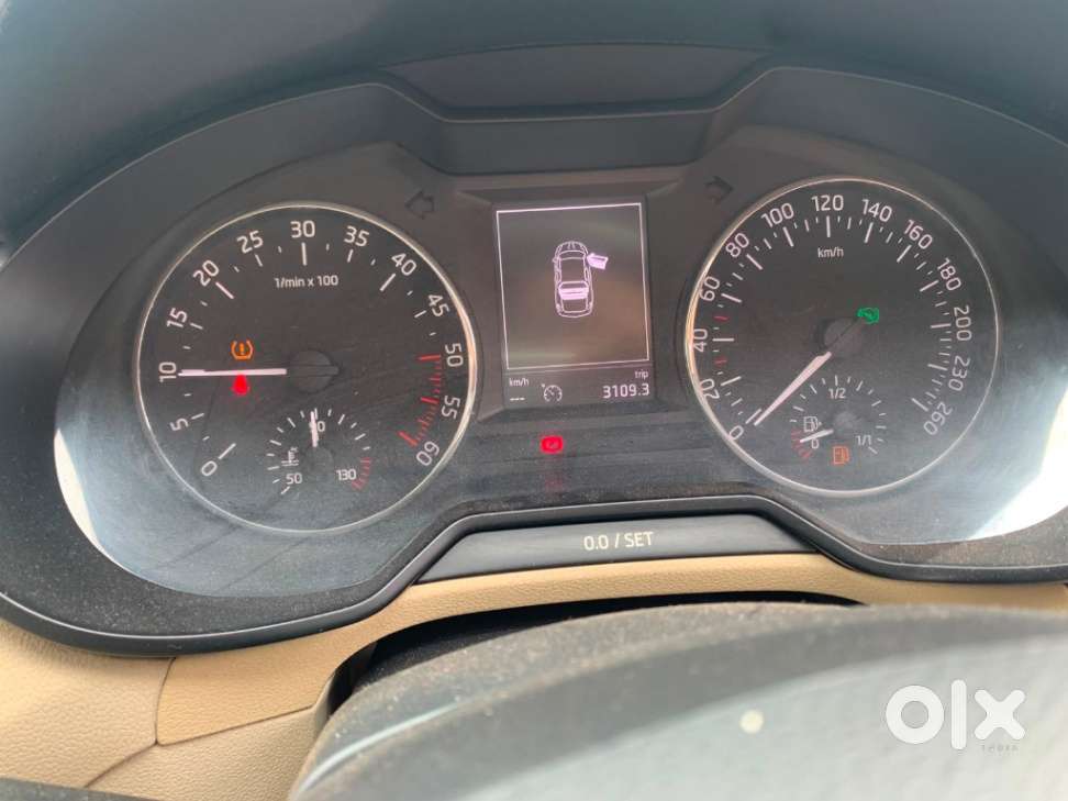 Skoda Octavia Elegance 2.0 Tdi At, 2014, Diesel