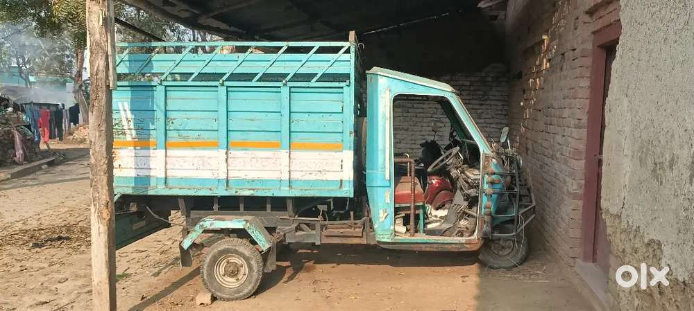 Mahindra Maxx 2013 Diesel 80000 Km Driven