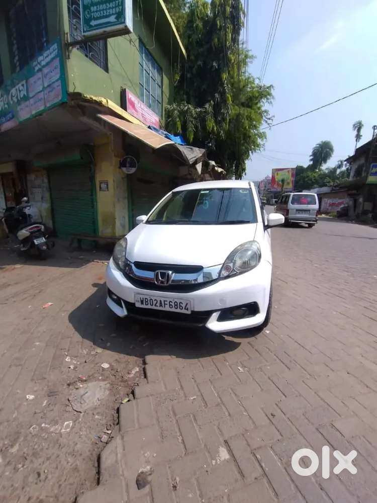 Honda Mobilio. New Battery.and 3 New Tires.and . All Paper