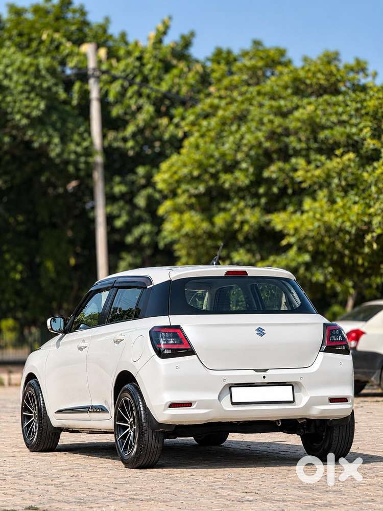 Maruti Suzuki New-gen Swift Vxi, 2025, Petrol