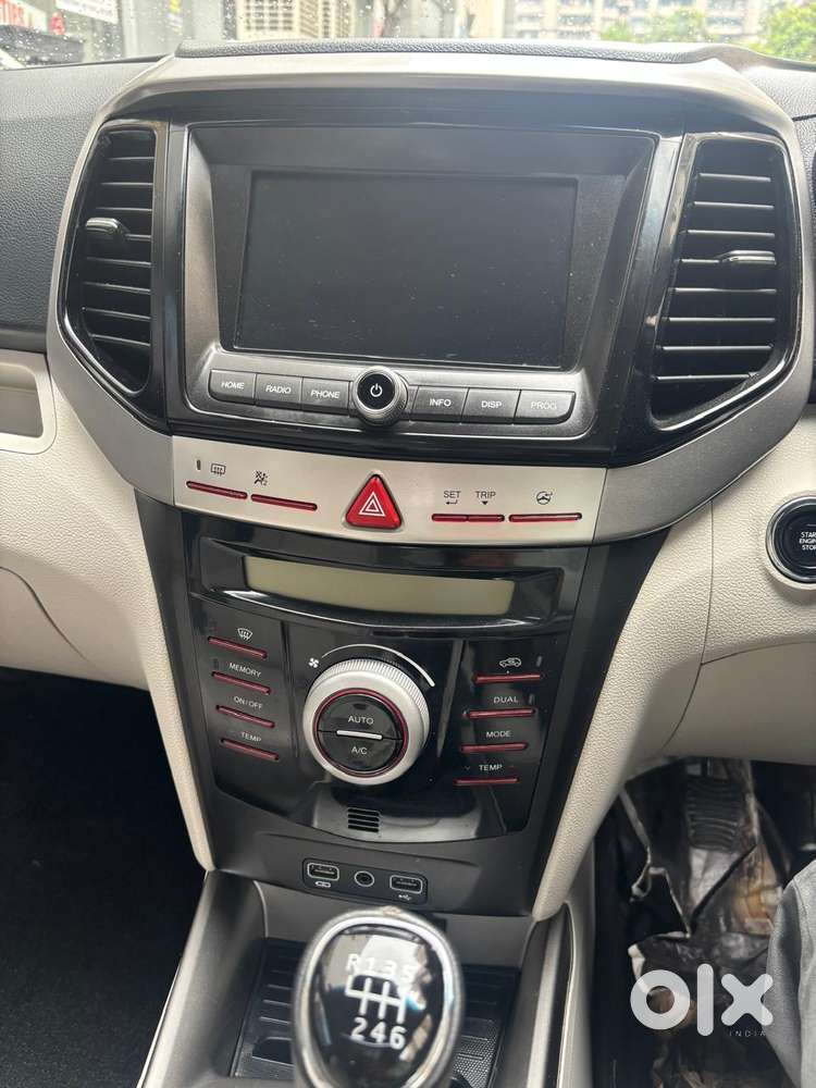Mahindra Xuv300 W8 Option, 2023, Petrol
