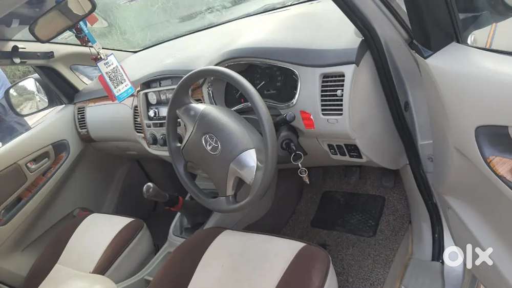 Toyota Innova 2.5 Vx 2014